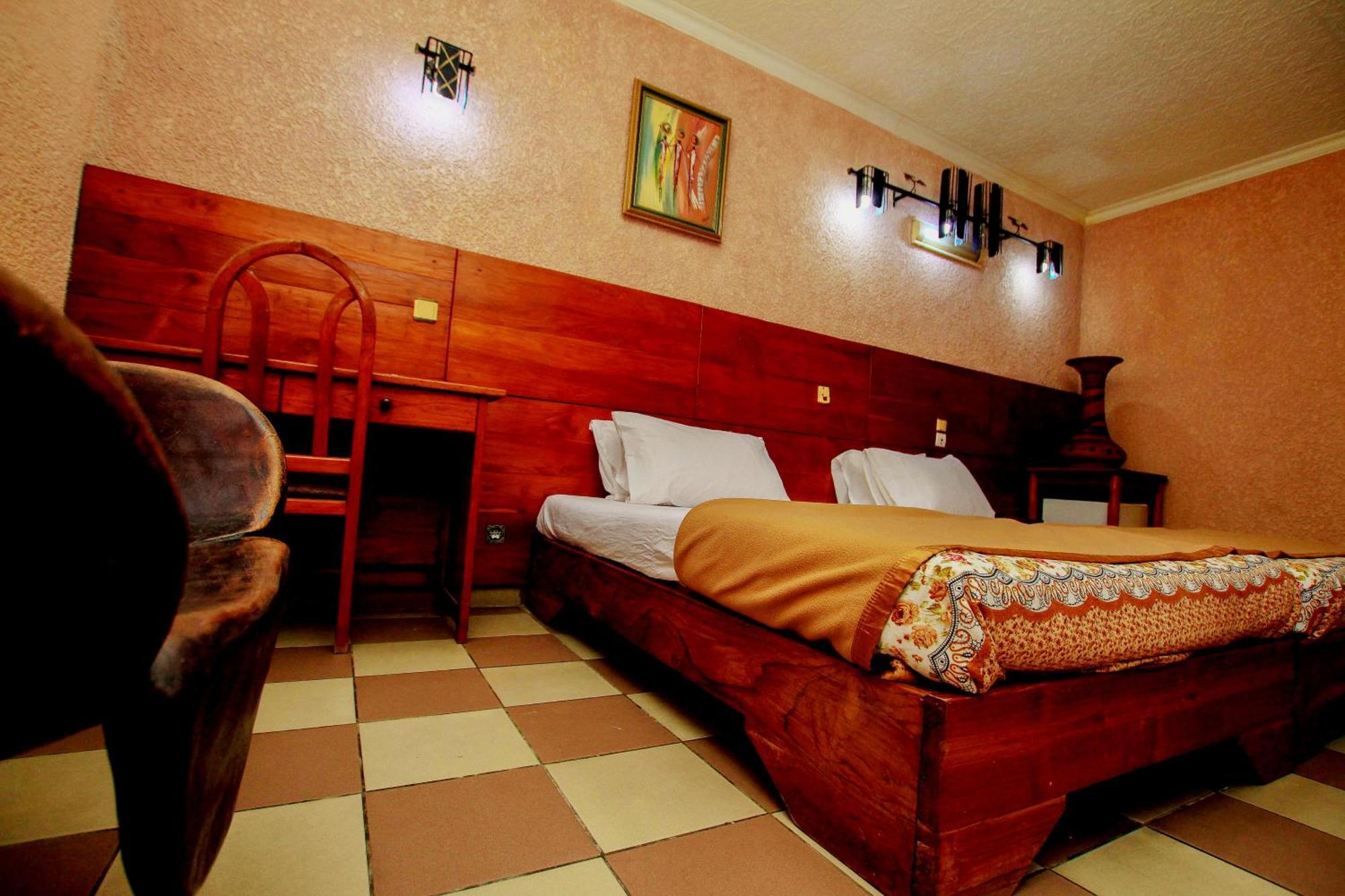 Hotel Le Prince Cotonou Ngoại thất bức ảnh