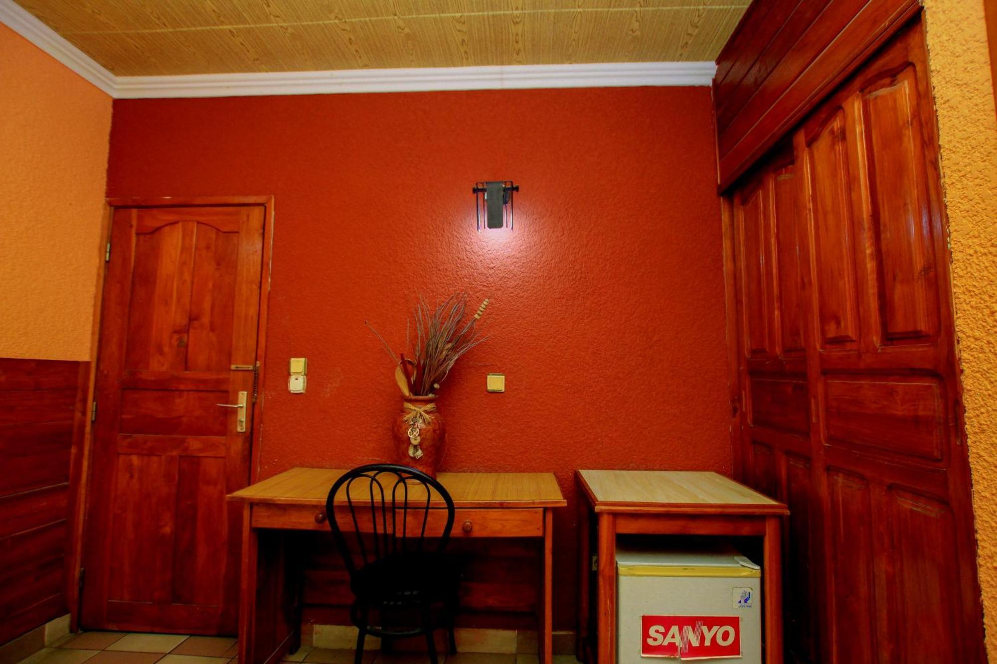 Hotel Le Prince Cotonou Ngoại thất bức ảnh