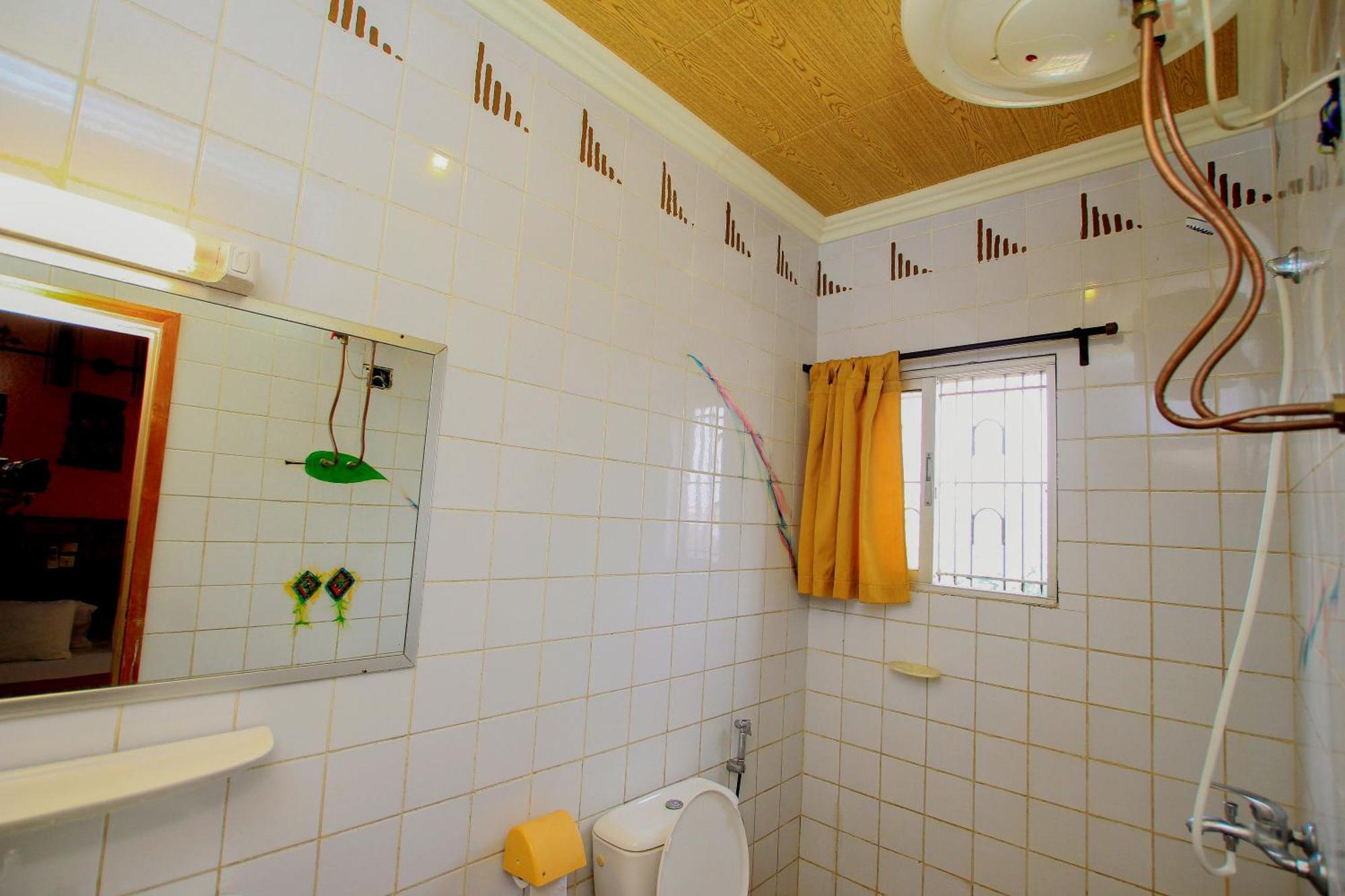 Hotel Le Prince Cotonou Ngoại thất bức ảnh