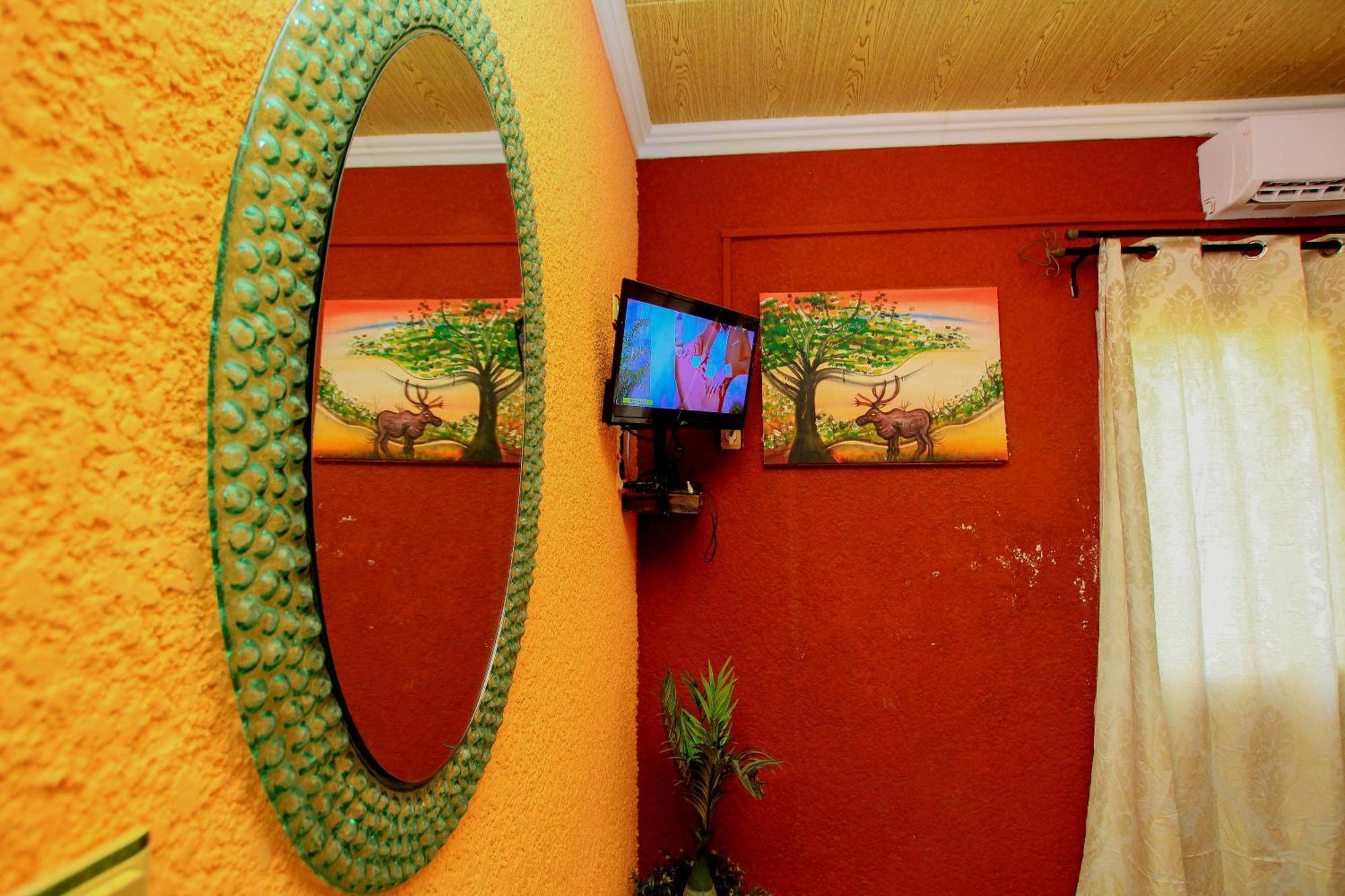 Hotel Le Prince Cotonou Ngoại thất bức ảnh